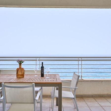 Stunning 3-Bedroom Seaview Retreat In Fort Cambridge Sliema Buitenkant foto